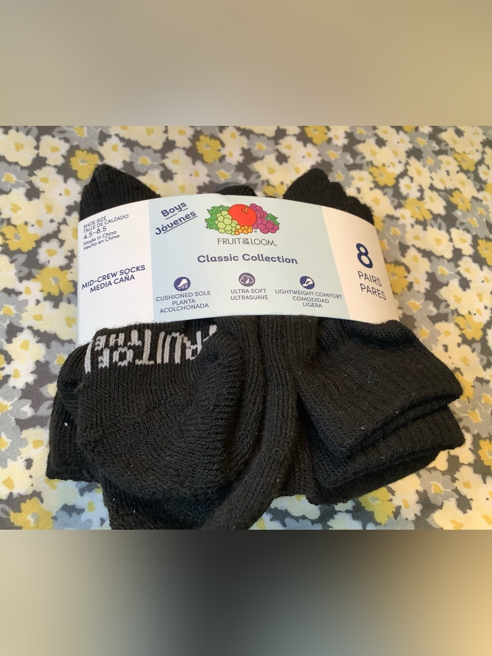 Fruit of the Loom Black Boys' Mid-Crew Athletic Socks - Classic Collection